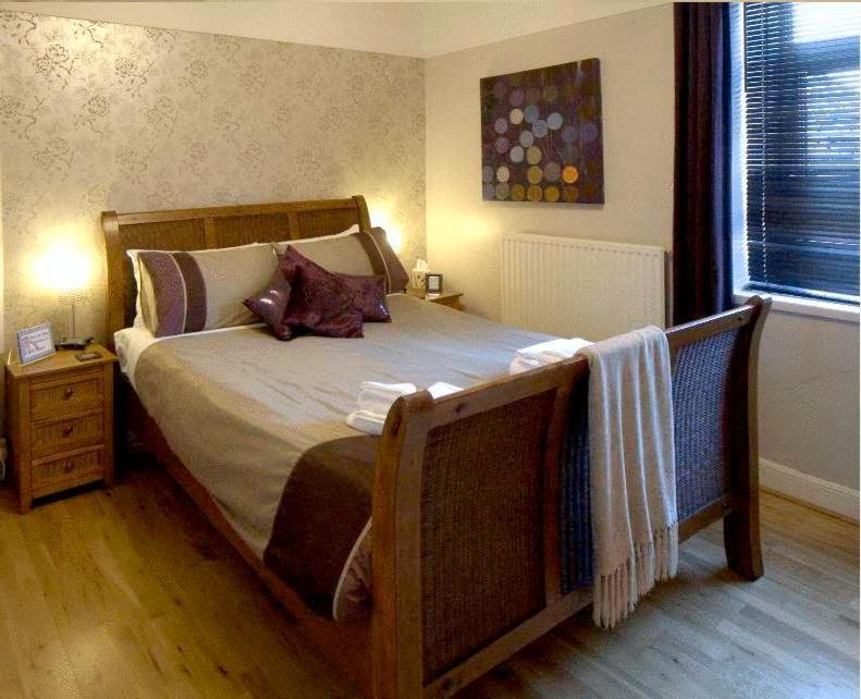 Ty Rosa Rooms Cardiff Ngoại thất bức ảnh